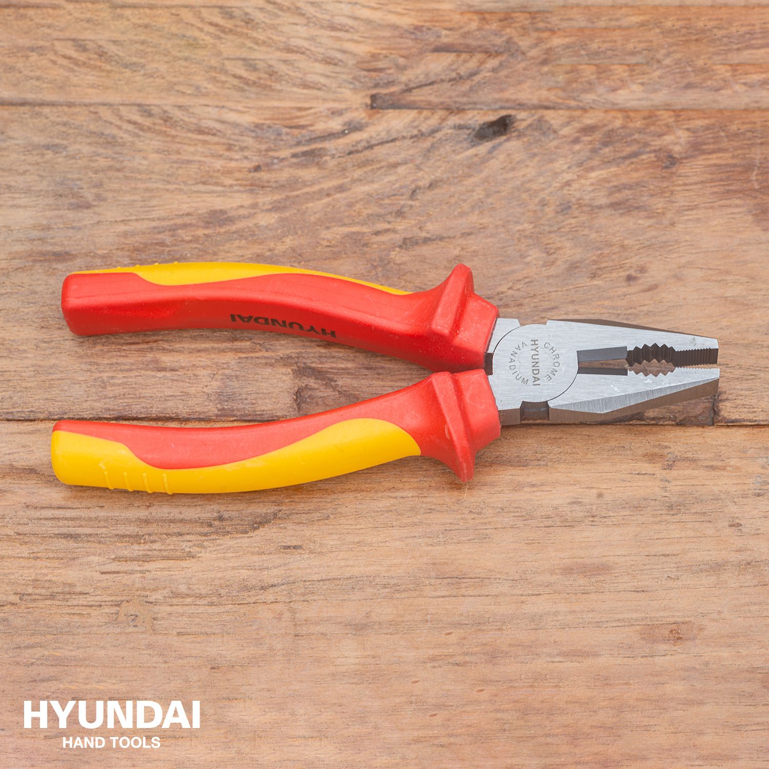 Hyundai VDE combination plier 180 mm